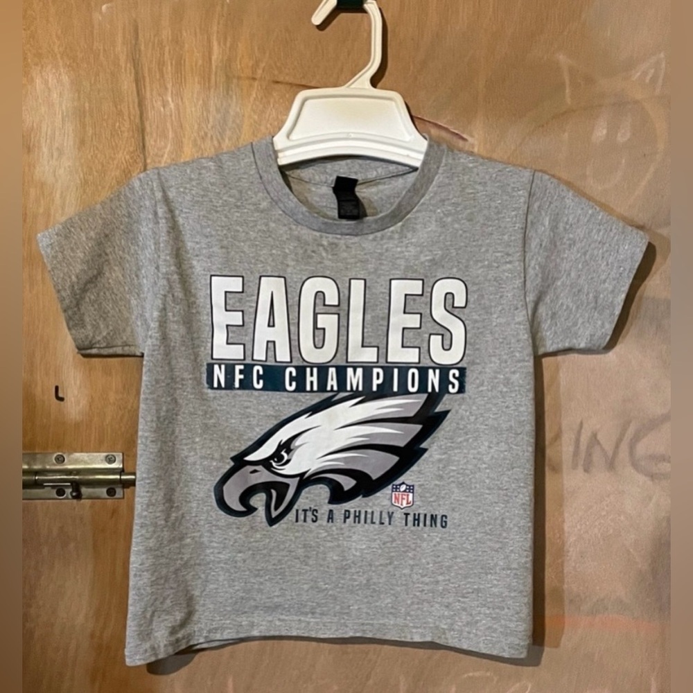 Gray Eagles NFC Champions Short Sleeve T-Shirt in Great Condition. Size XS. $5